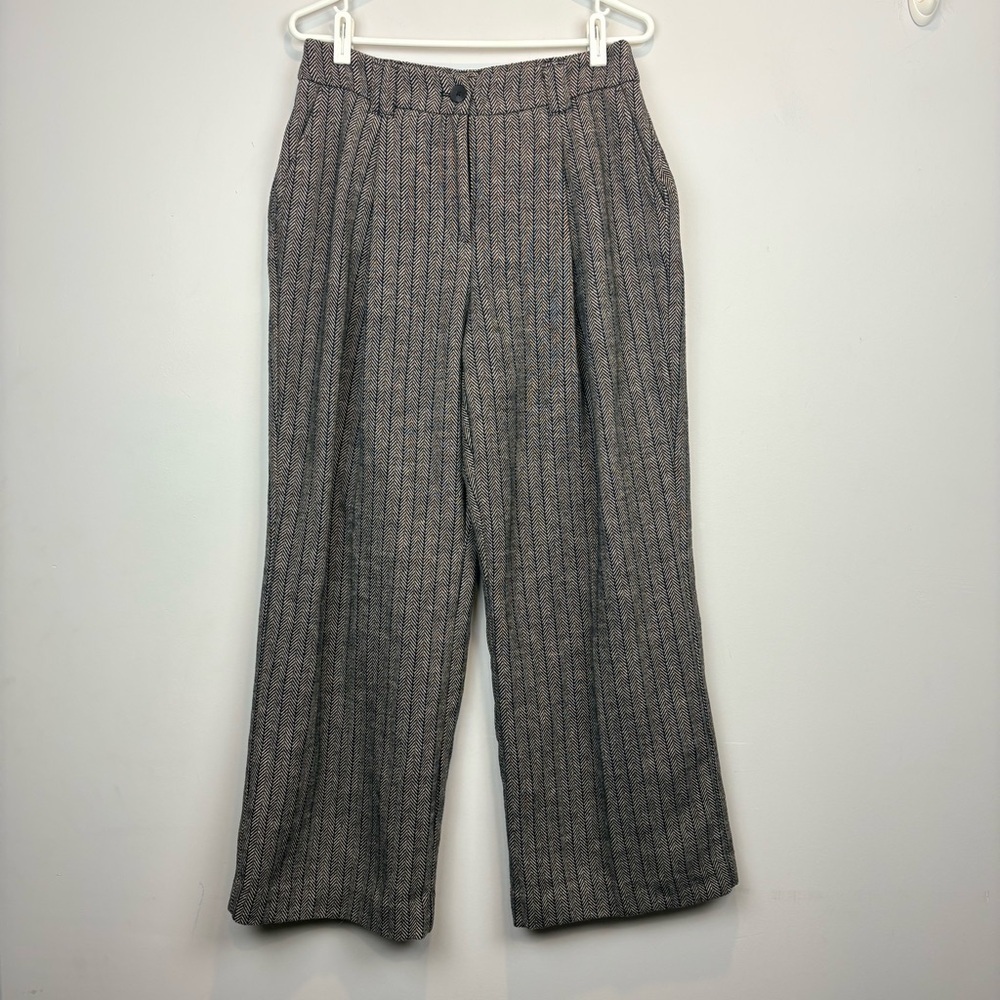 Reitmans Women's Gray Pinstripe Trousers